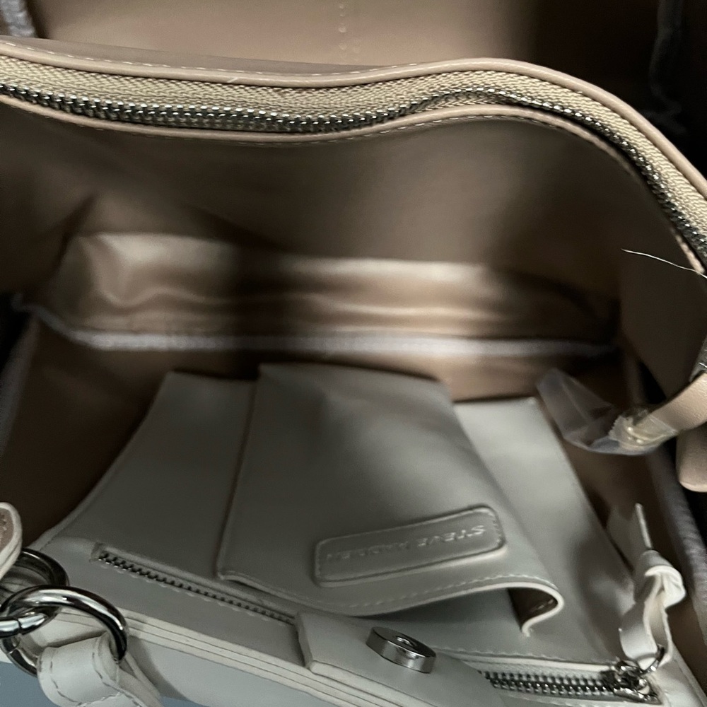 Steve Madden Vanilla Cream B swagger Tote Shoulder Bag Silver Chain Charms NWT - Picture 12 of 15